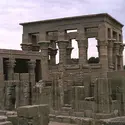 Kiosque de Trajan à Philae, Égypte - crédits :  Bridgeman Images 