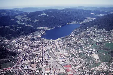 Lorraine : le massif vosgien autour de Gérardmer - crédits : Collection R. Berton-A. Humbert