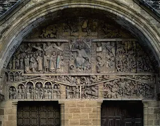 Sainte-Foy de Conques, portail occidental - crédits : Peter Willi/  Bridgeman Images 