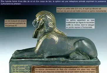Le pharaon Thoutmosis III en sphinx - vue 2 - crédits : Erich Lessing/ AKG-images