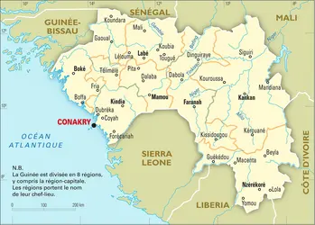 Guinée : carte administrative - crédits : Encyclopædia Universalis France