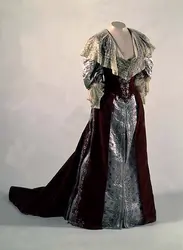 Jean Philippe Worth, Robe du soir - crédits :  Bridgeman Images 