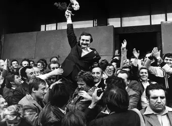 Lech Walesa à Varsovie en 1980 - crédits : PAI-Foto.pl/ ullstein bild/ Getty Images