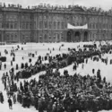 Palais d’Hiver, Petrograd, 1917 - crédits : Hulton Archive/ Getty Images