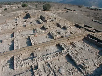 Tel Yarmouth, Israël. Vue partielle du Palais B1, vers le nord - crédits : P. de Miroschedji, Mission archéologique de Tel Yarmouth, Israël