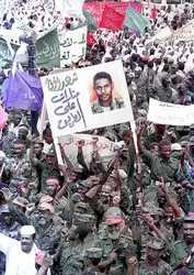 Manifestation antiaméricaine à Khartoum, août 1998 - crédits : Salah Omar/ AFP