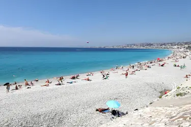 Plage touristique en Côte d'Azur - crédits : Hannah Peters/ FIFA/ Getty Images