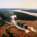 Le rio Iguaçu - crédits : Donald Nausbaum/ The Image Bank/ Getty Images