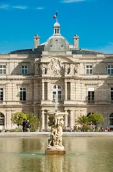 Le palais du Luxembourg, siège traditionnel de la Seconde Chambre depuis 1799 - crédits : A. Demyanenko/ Shutterstock