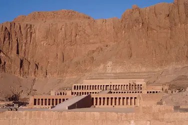 Temple de Deir el-Bahari - crédits : G. Sioen/ De Agostini/ Getty Images