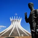 La cathédrale de Brasília - crédits : Ary Diesendruck/ The Image Bank/ Getty Images