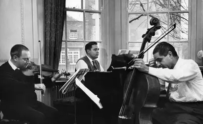 Isaac Stern, Eugene Istomin et Leonard Rose - crédits : Erich Auerbach/ Hulton Archive/ Getty Images