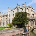 St John's College à Cambridge (Angleterre) - crédits : Prisma Bildagentur/ Universal Images Group/ Getty Images