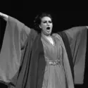 Montserrat Caballé dans <em>Norma</em> - crédits : Jack Mitchell/ Getty Images