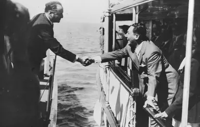 Luis Batlle Berres et Juan Domingo Perón, 1948 - crédits : Fox Photos/ Getty Images