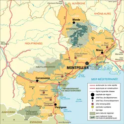 Languedoc-Roussillon : carte administrative avant réforme - crédits : Encyclopædia Universalis France