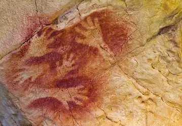 Grotte de Fuente del Salín (Espagne) - crédits : J. C. Muñoz/ Age Fotostock