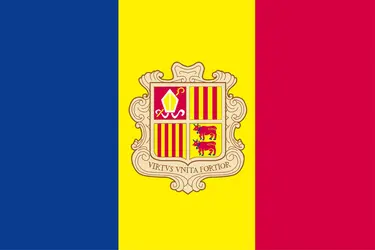 Andorre : drapeau - crédits : Encyclopædia Universalis France