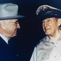 Douglas MacArthur et Harry Truman, 1950 - crédits : MPI/ Archive Photos/ Getty Images