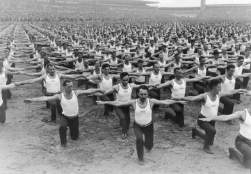 Sokols, vers 1930 - crédits : Hulton Archive/ Getty Images