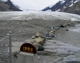 Glacier Athabasca, Canada - crédits : H. Saxby, 2005