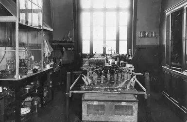 Le laboratoire de Pasteur - crédits : Hulton Archive/ Getty Images