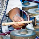 Jeu de gongs - crédits : Pattarasiri Virayasi/ Fotolia