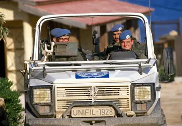 Soldats de la FINUL en position au Sud-Liban (1987) - crédits :  Patrick Robert/ Sygma/ CORBIS/ Sygma/ Getty Images
