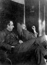 Niels Bohr et Albert Einstein - crédits : Science & Society Picture Library/ Getty Images