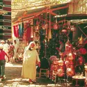 Souk de Marrakech - crédits : Shostal Assoc.-EB Inc.