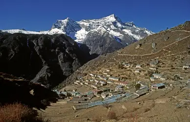 Namche Bazaar, Népal - crédits : Adisorn Fineday Chutikunakorn/ Getty Images