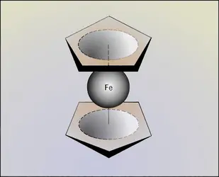 Molécule de ferrocène - crédits : Encyclopædia Universalis France
