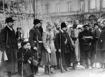 Députés des soviets - crédits :  Central Press/ Getty Images