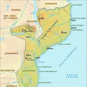 Mozambique : carte physique - crédits : Encyclopædia Universalis France