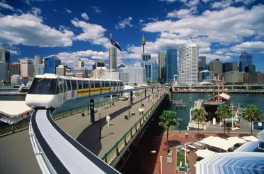 Monorail de Sydney - crédits : Glen Allison/ The Image Bank/ Getty Images