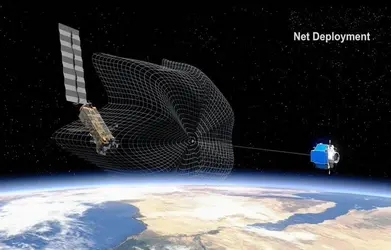 Scénario de nettoyage orbital - crédits : Airbus Defence & Space