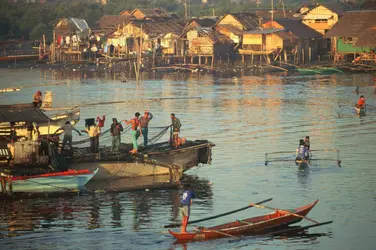 Village de pêcheurs (Philippines) - crédits : ChrisSimpson/ The Image Bank/ Getty Images