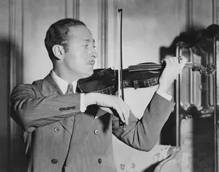 Jascha Heifetz - crédits : William Vanderson/ Fox Photos/ Hulton Archive/ Getty Images