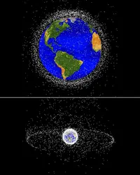 Objets artificiels en orbite autour de la Terre - crédits : NASA