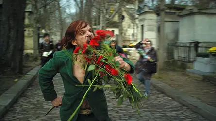 <em>Holy Motors</em>, L. Carax - crédits : Album/ AKG-images