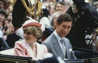 Charles et Diana, prince et princesse de Galles - crédits : Serge Lemoine/ Hulton Royals Collection/ Getty Images