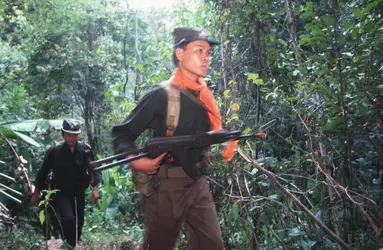 Combattant chan dans la jungle birmane, vers 1979 - crédits : Thierry Falise/ LightRocket/ Getty Images