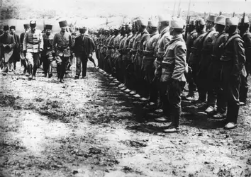 Le général Mustafa Kemal Atatürk, en 1922 - crédits : General Photographic Agency/ Hulton Archive/ Getty Images