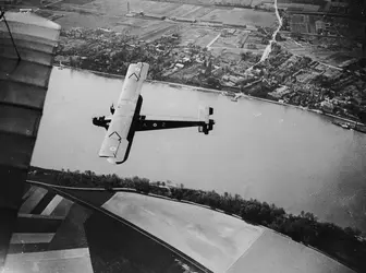 Bombardier britannique Handley Page 0/400 - crédits : Spencer Arnold/ Getty Images