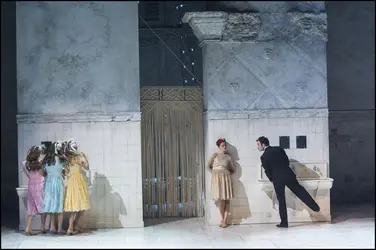 <em>Roméo et Juliette</em> de W. Shakespeare, mise en scène d'Éric Ruf - crédits : Raphael Gaillarde/ Gamma-Rapho/ Getty Images