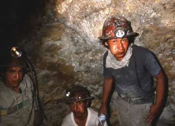 Mineurs des Andes mastiquant de la coca - crédits : Magrit Vermes