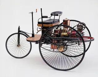 Tricycle de Benz - crédits : Daimler Chrysler