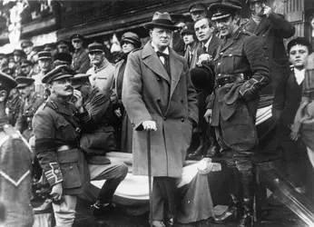 Churchill à Lille - crédits : Hulton Archive/ Getty Images