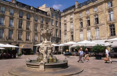 Bordeaux : la place du Parlement - crédits : Jean-Pierre Bouchard/ Gamma-Rapho/ Getty Images