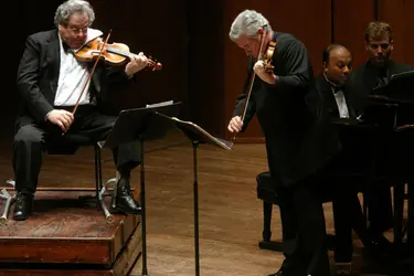 Itzhak Perlman et Pinchas Zukerman - crédits : Hiroyuki Ito/ Hulton Archive/ Getty Images